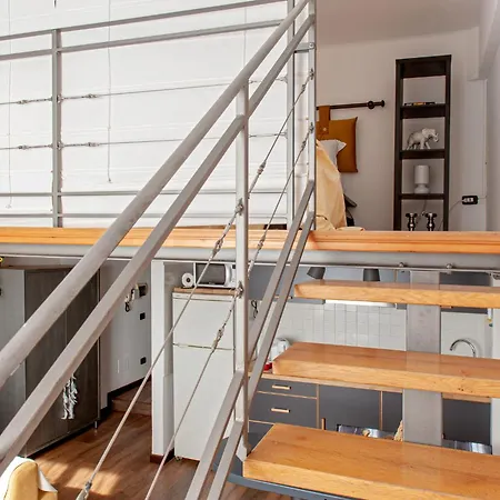 Sea Breeze Loft By Pleiades
